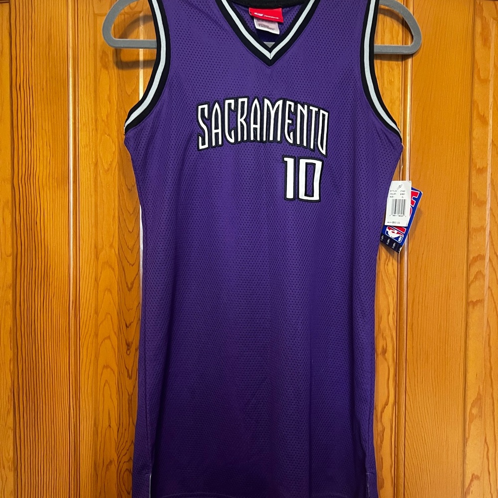 **Rare** Sacramento Kings Bibby girl’s dress
